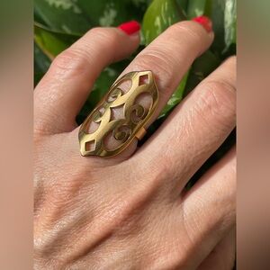 NWT Women's Ring in Gold Stainless Steel, láser Cut Pattern Celtic Style Size 7